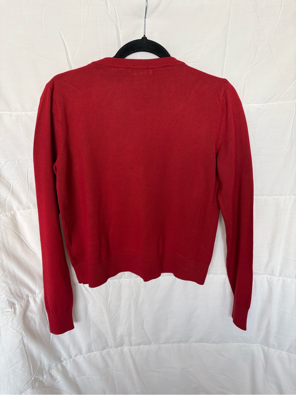 Classic Women's Red Button-Up Cardigan Sweater - H&M Size M. - Picture 2 of 9